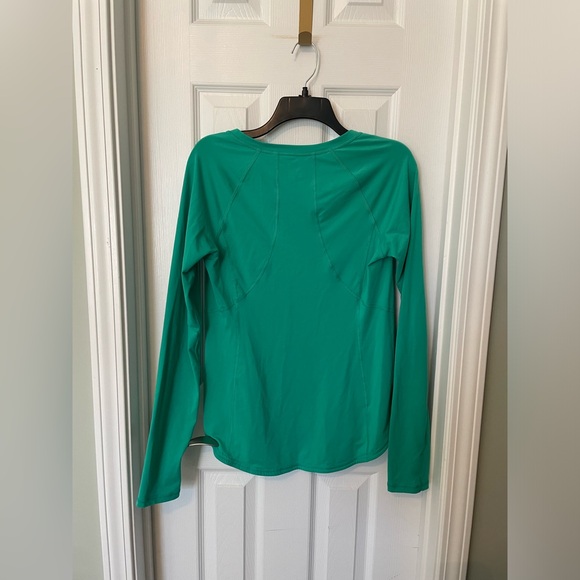 Lucy Green V-Neck Athletic Top - Picture 2 of 4